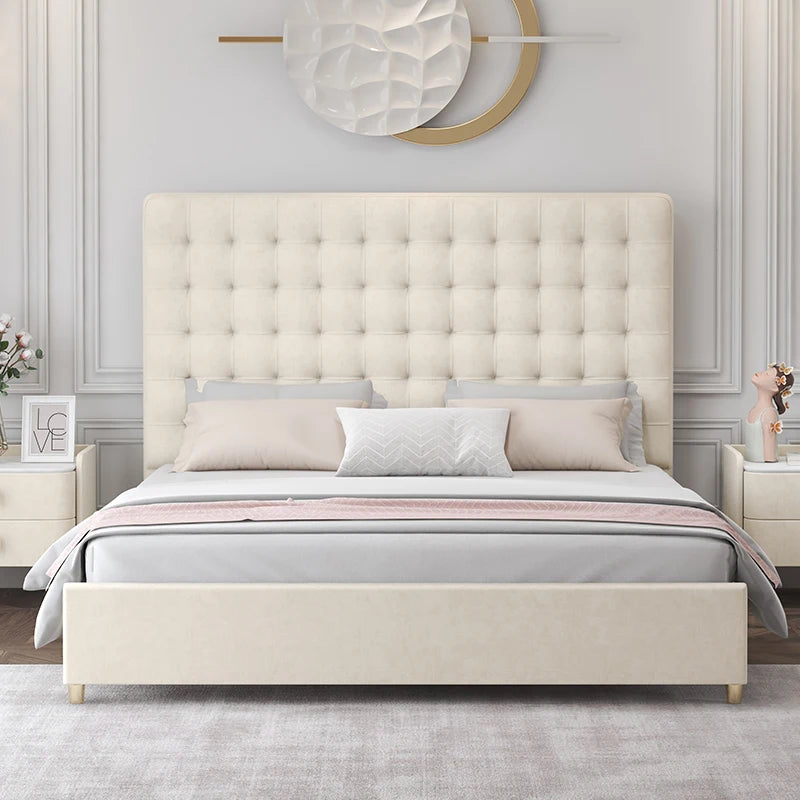 Solid wood fabric bed, French cream style, modern light luxury.