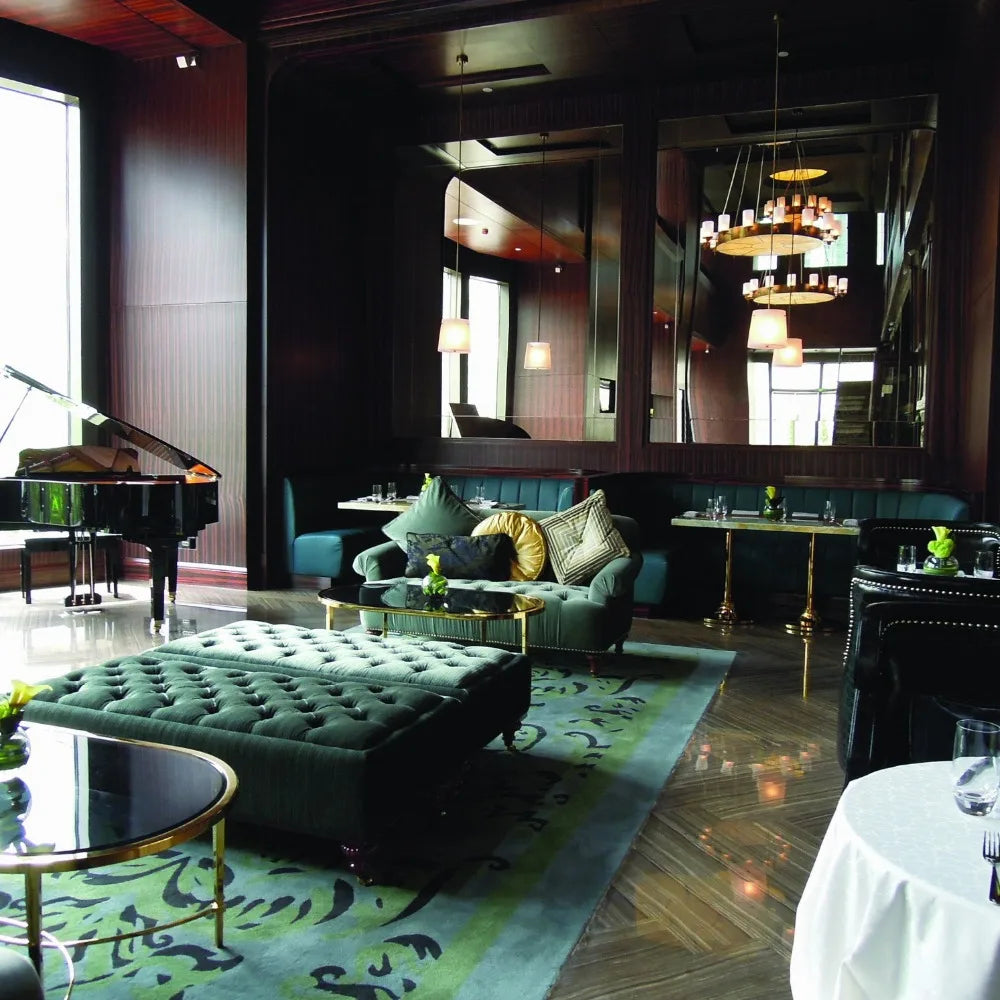 Factory Custom Made Modern Design Full Fabric Wooden Hotel Lobby Sofa Set for Apartment Villa Living Room